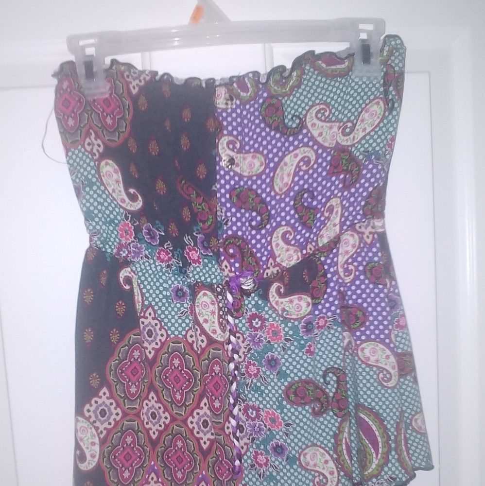 Strapless layered paisley hippie styled shirt